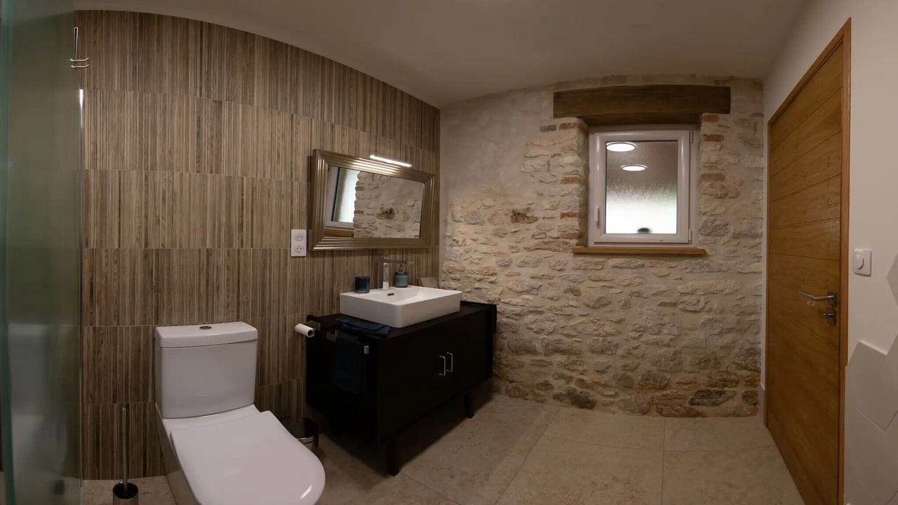 Photo of Bathroom in Saint-Georges