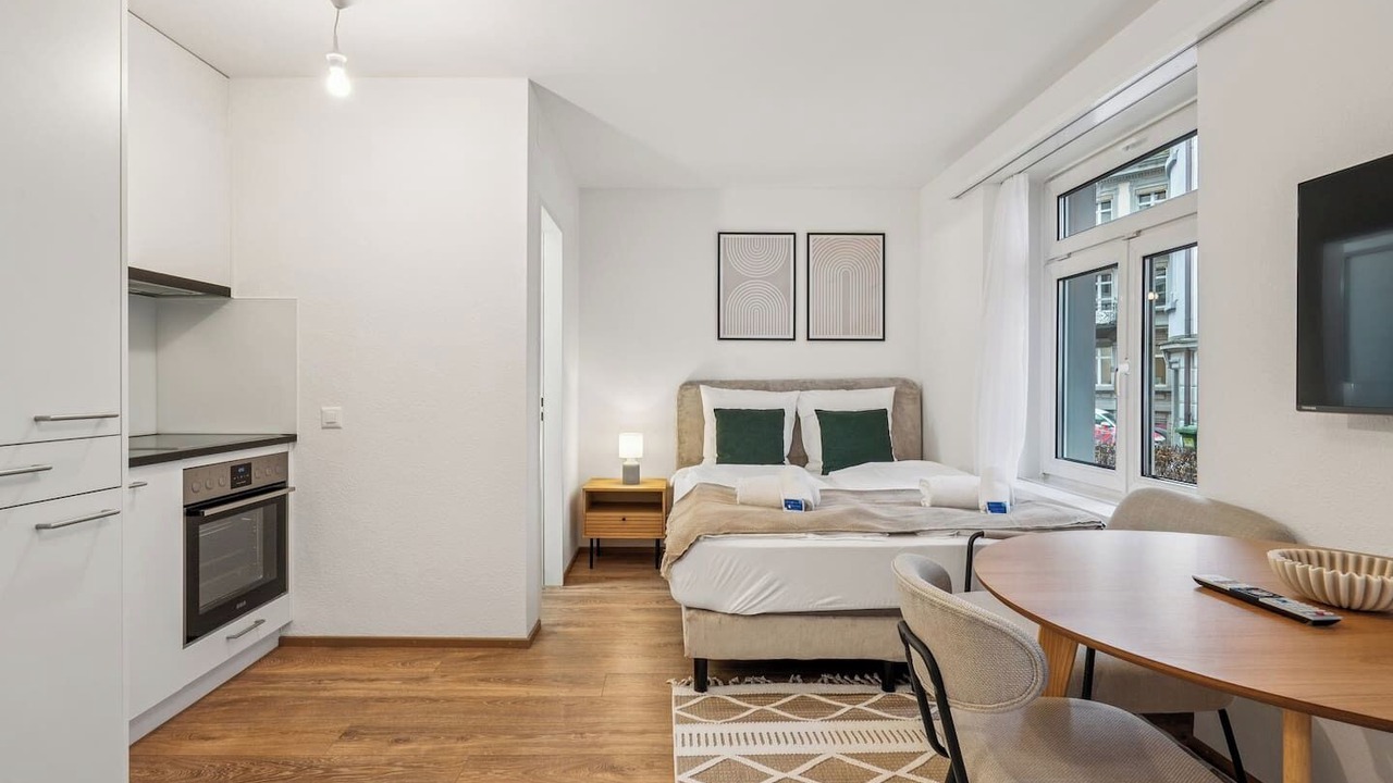 Photo of Bedroom in Center