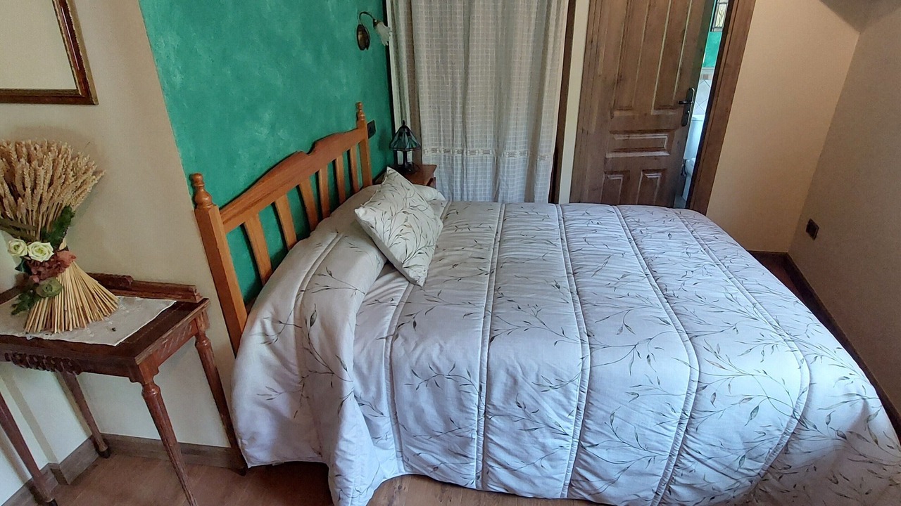 Photo of Bedroom in Ibeas de Juarros