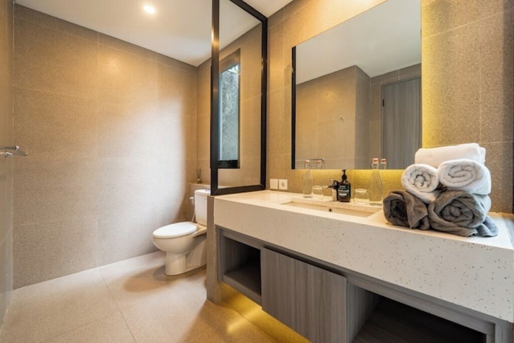Photo of Bathroom in Petulu
