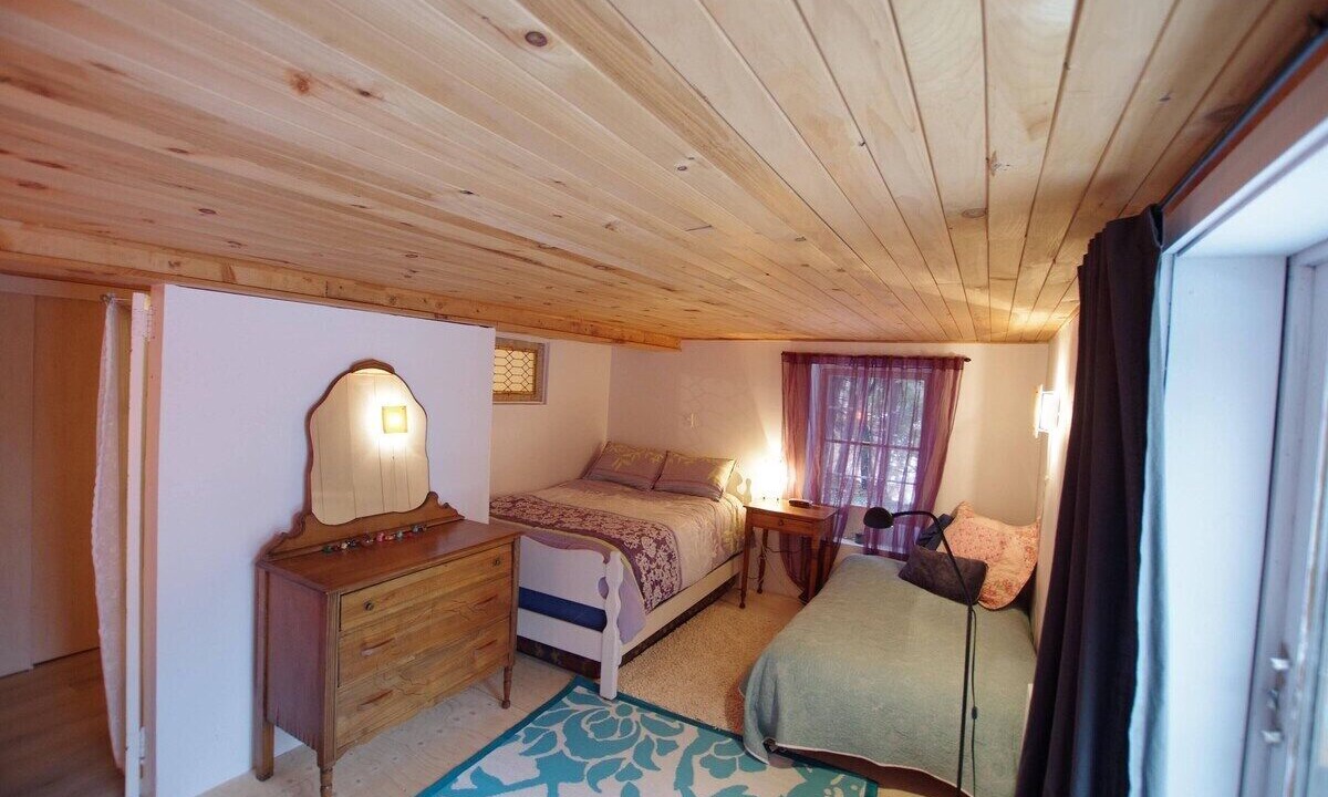 Photo of Bedroom in Knowlton