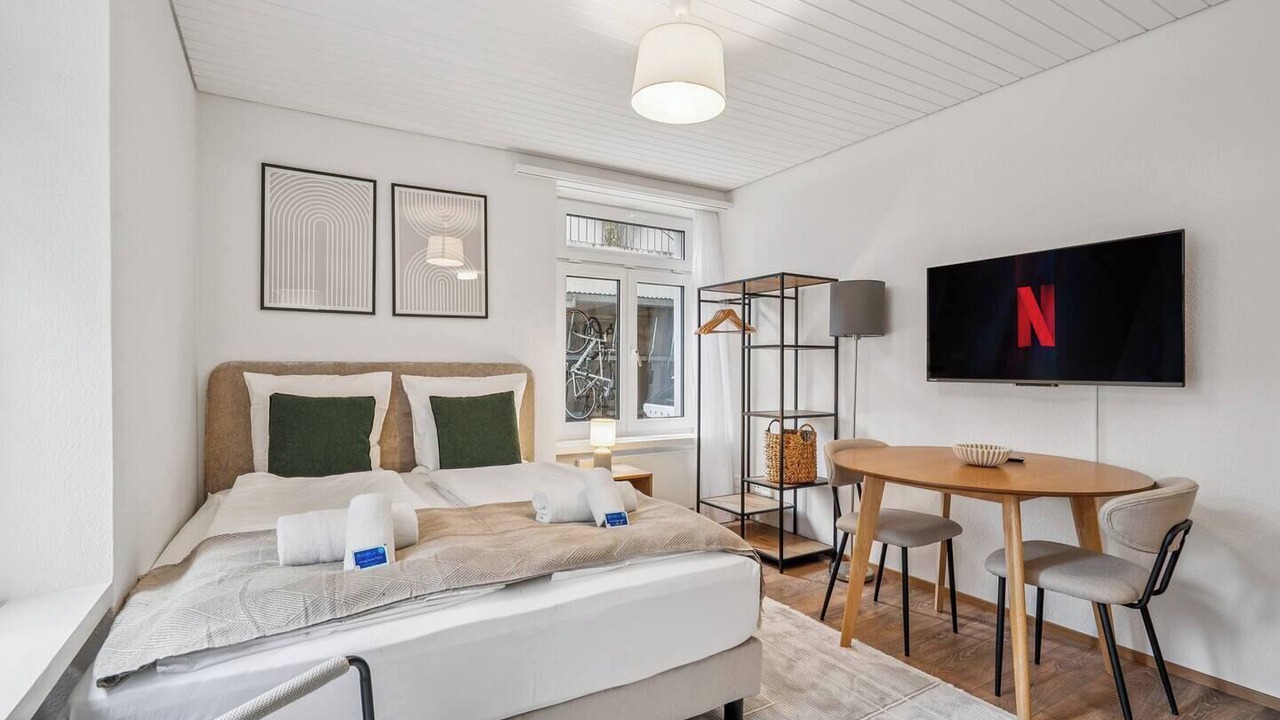 Photo of Bedroom in Center