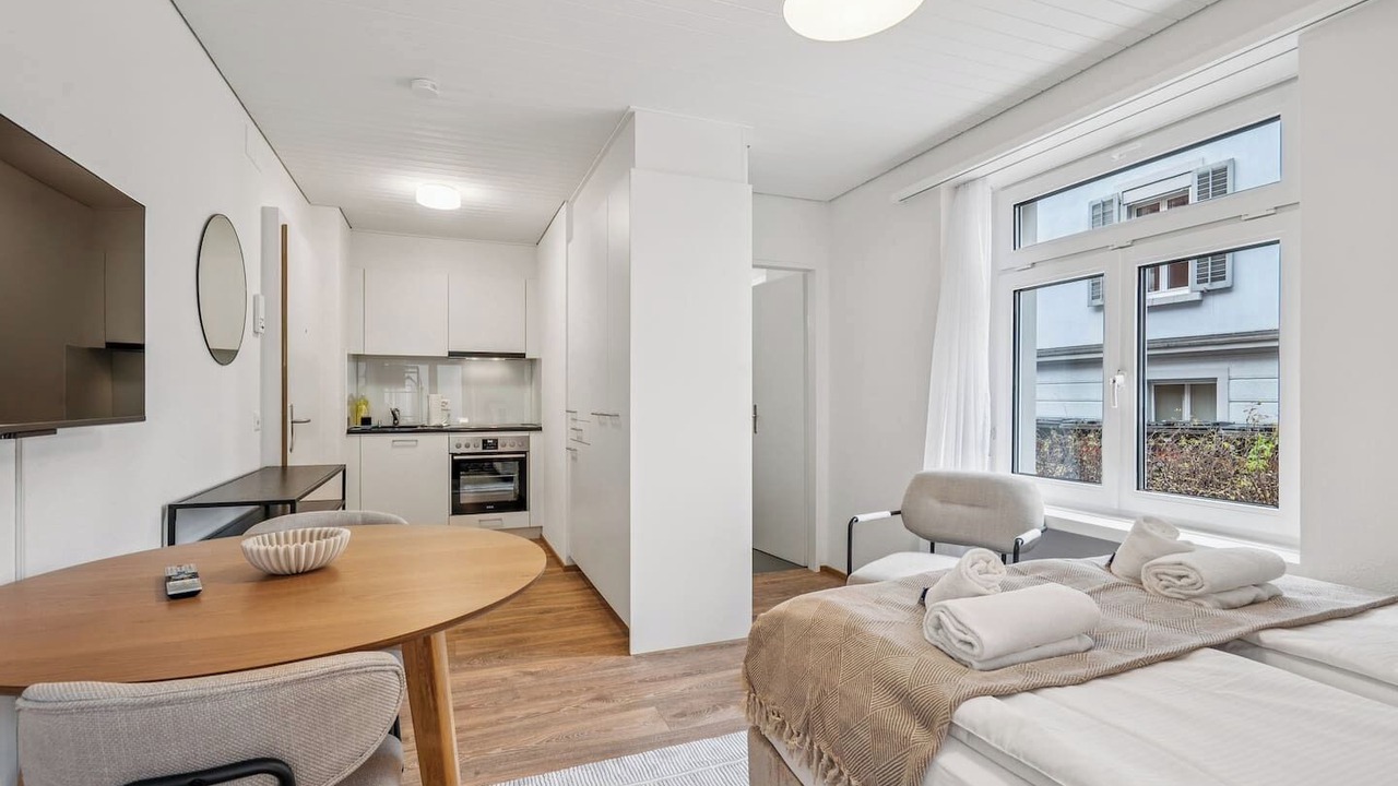 Photo of Bedroom in Center