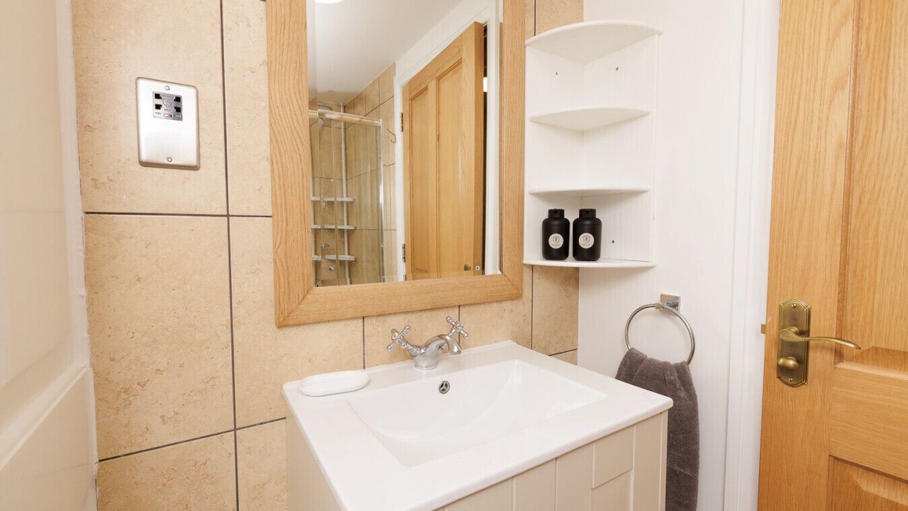 Photo of Bathroom in Scalloway