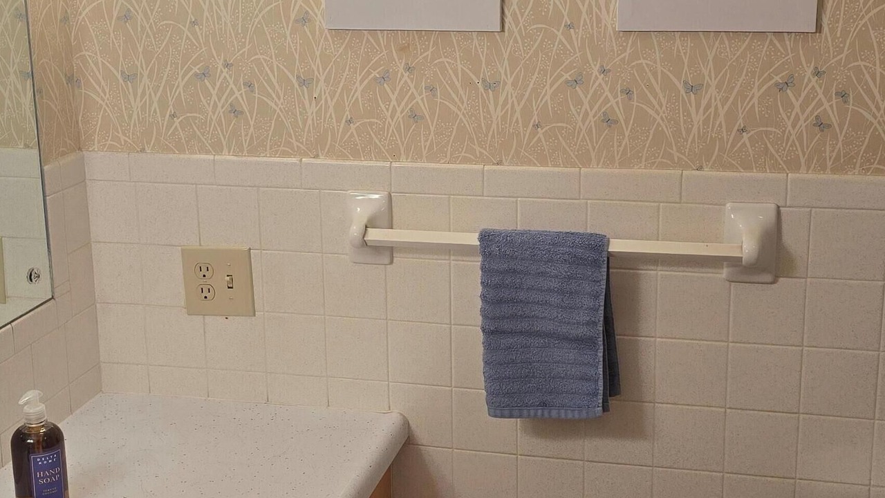 Photo of Bathroom in Shirley