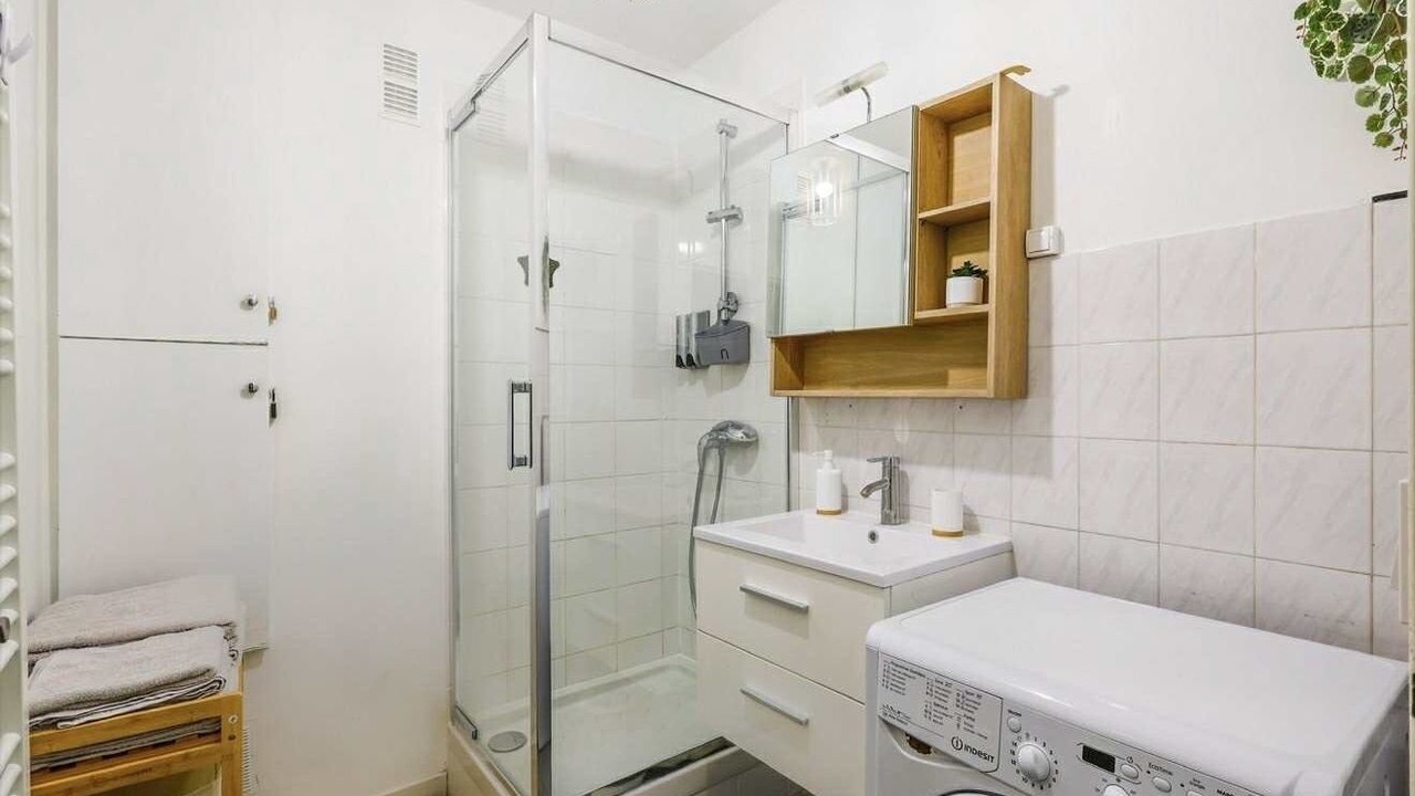 Photo of Bathroom in Alfortville