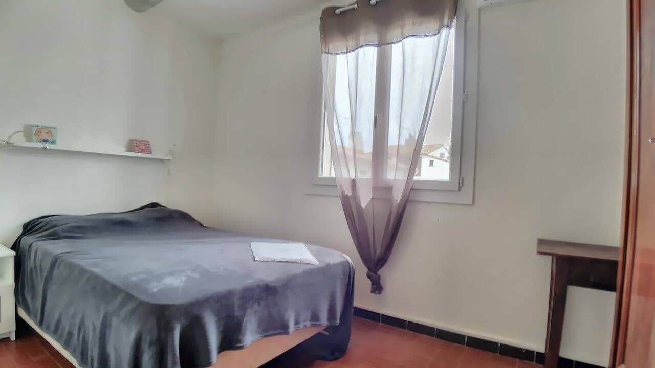 Photo of Bedroom in Saintes-Maries-de-la-Mer