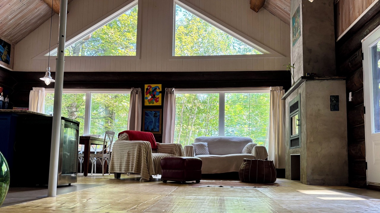 Photo of Livingroom in Lac-Simon