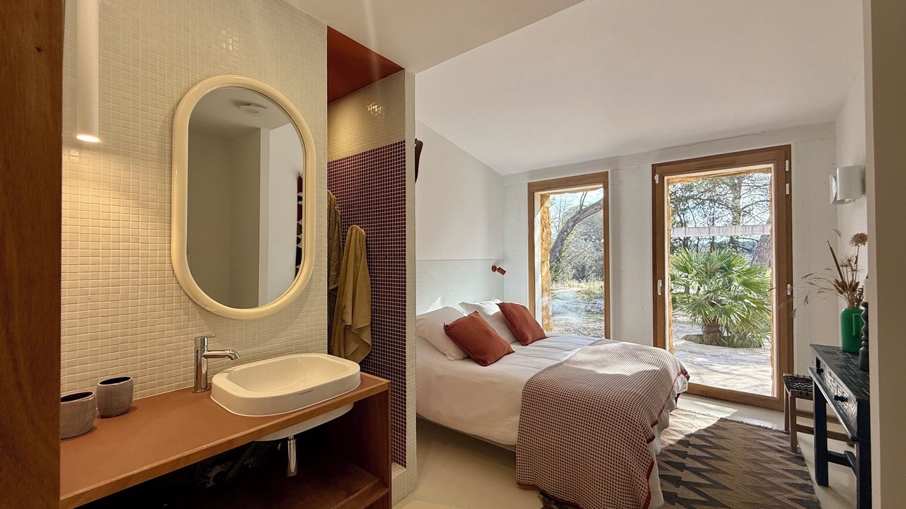 Photo of Bedroom in Uchaux
