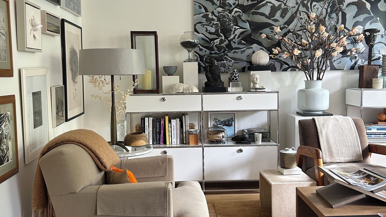 Photo of Livingroom in Ukrainian Village