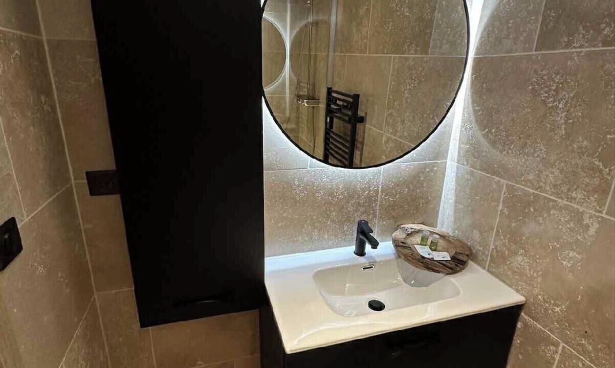 Photo of Bathroom in Forges-les-Eaux