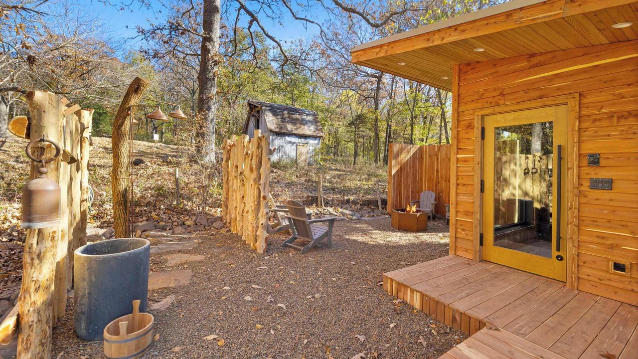 Photo of Outdoor in Fayetteville