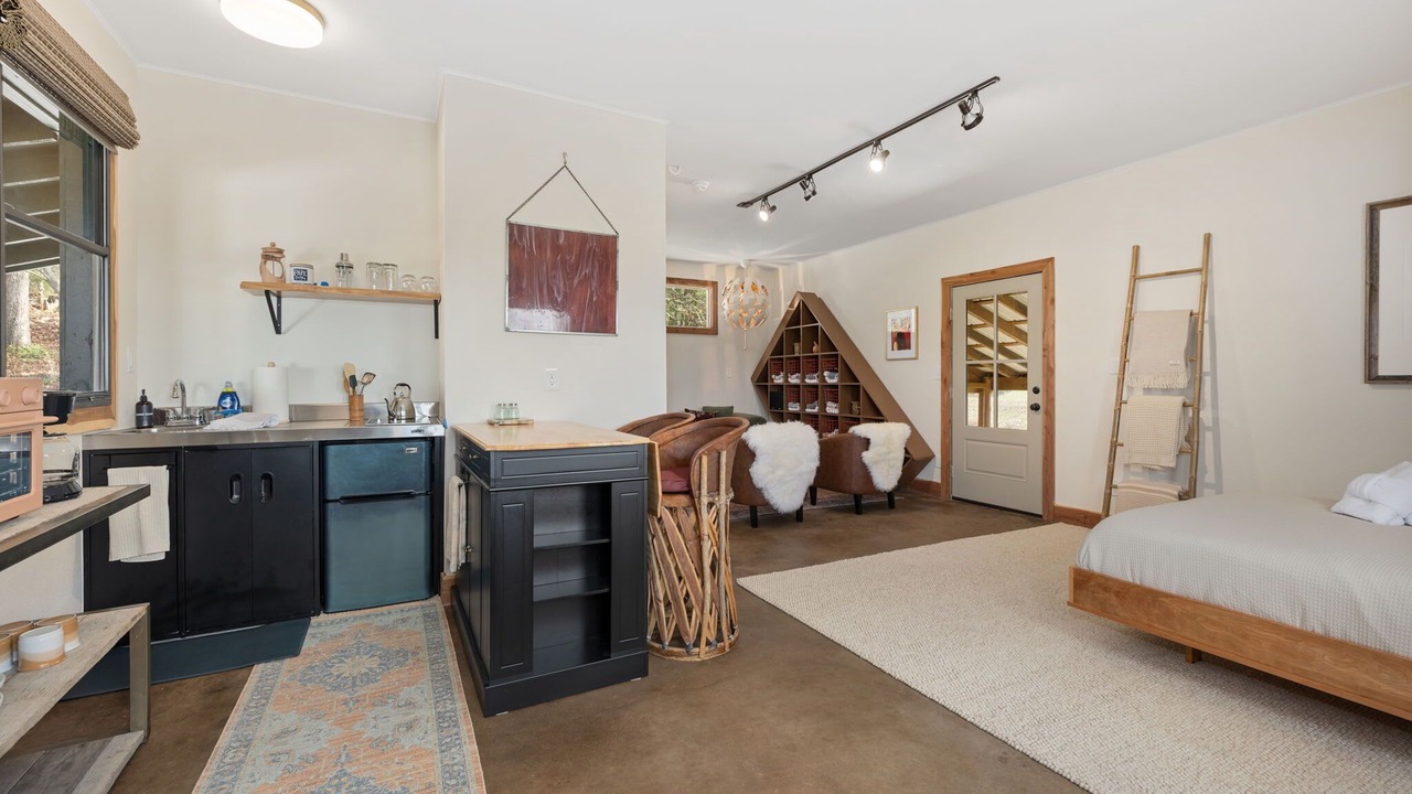 Photo of Bedroom in Fayetteville