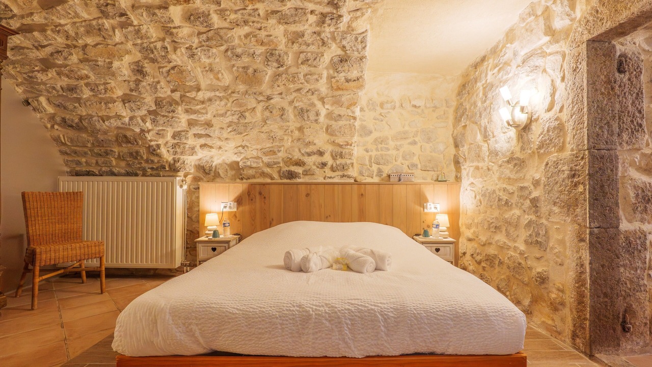 Photo of Bedroom in Saint-Alban-sous-Sampzon