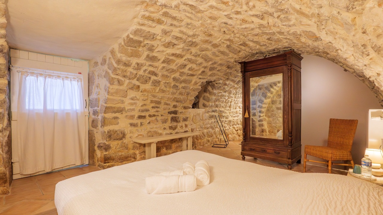 Photo of Bedroom in Saint-Alban-sous-Sampzon