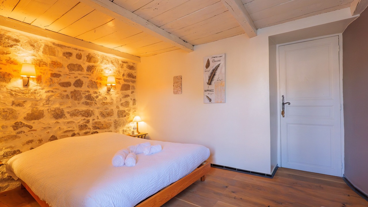 Photo of Bedroom in Saint-Alban-sous-Sampzon
