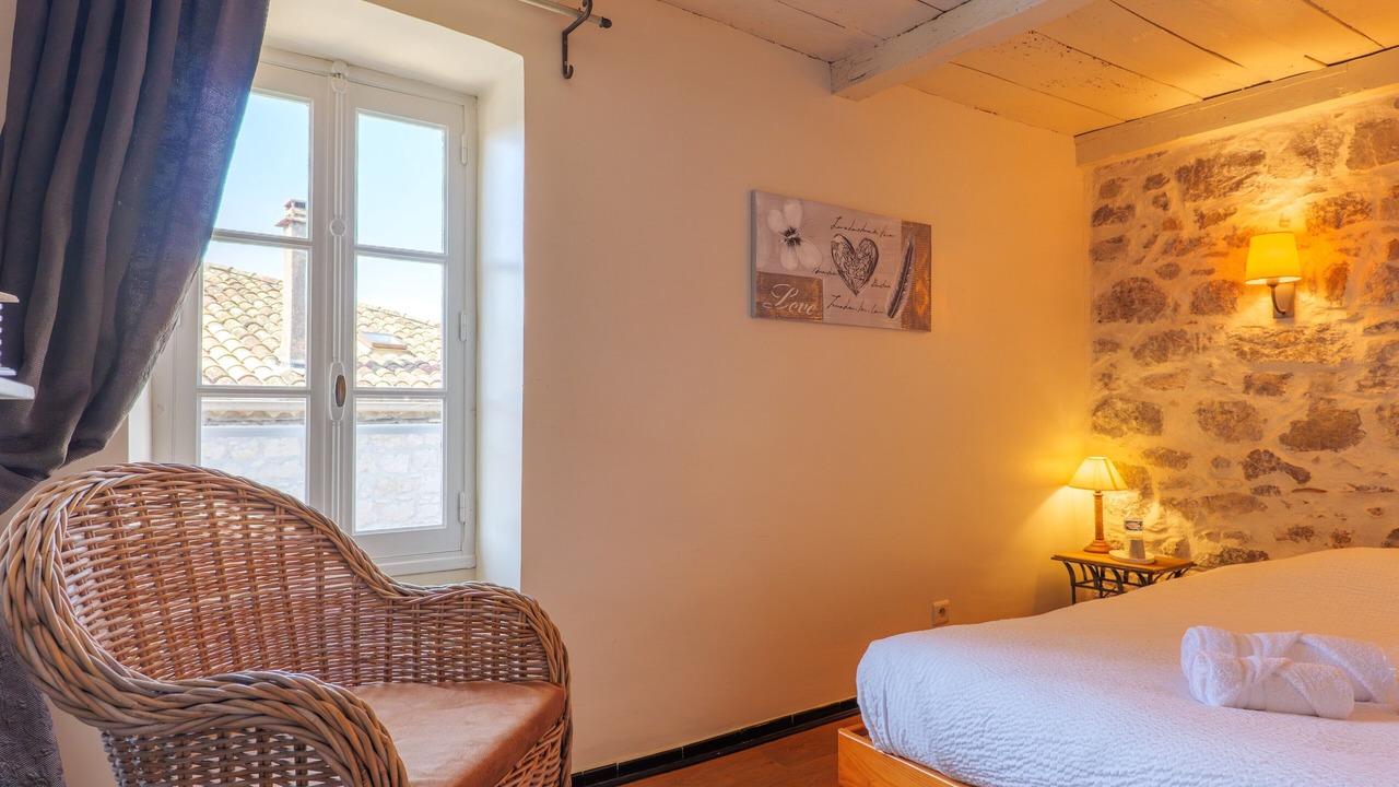 Photo of Bedroom in Saint-Alban-sous-Sampzon