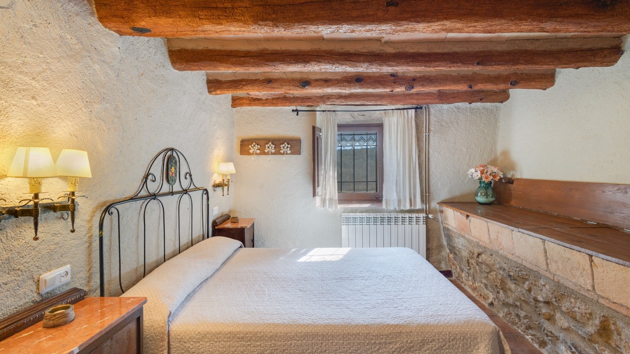 Photo of Bedroom in Lladurs