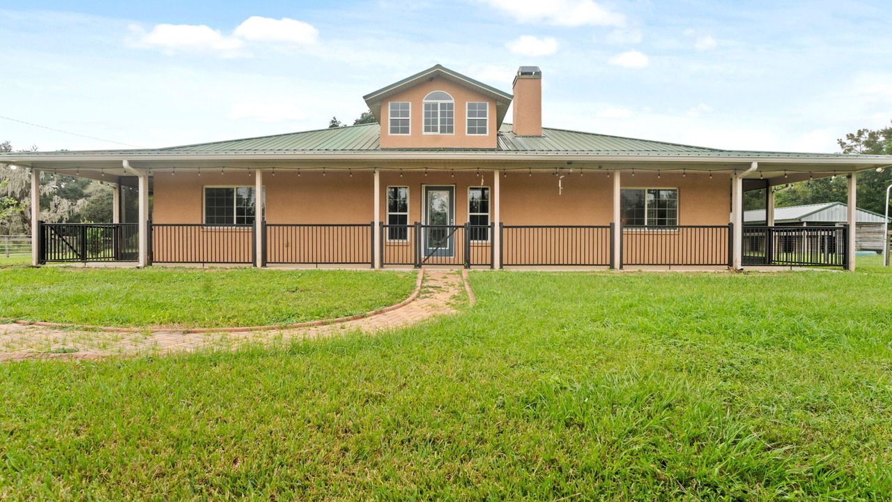Photo of Outdoor in Wesley Chapel
