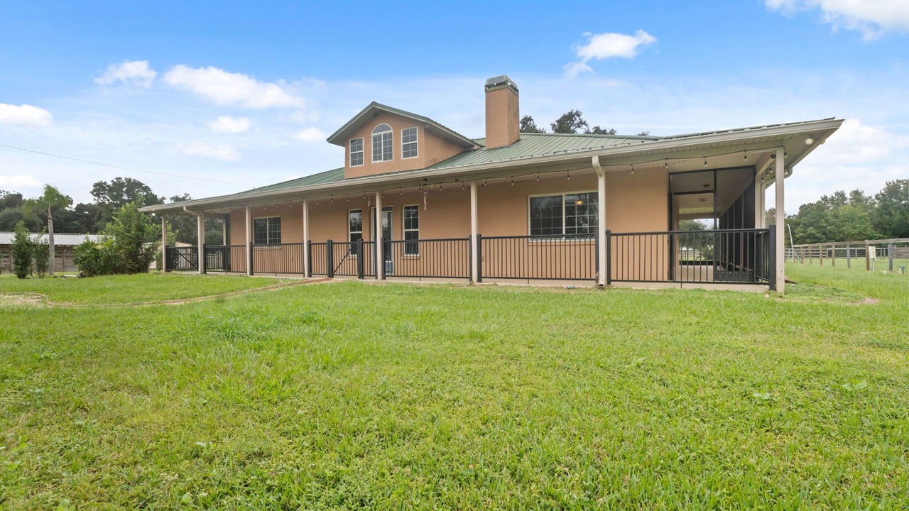 Photo of Outdoor in Wesley Chapel