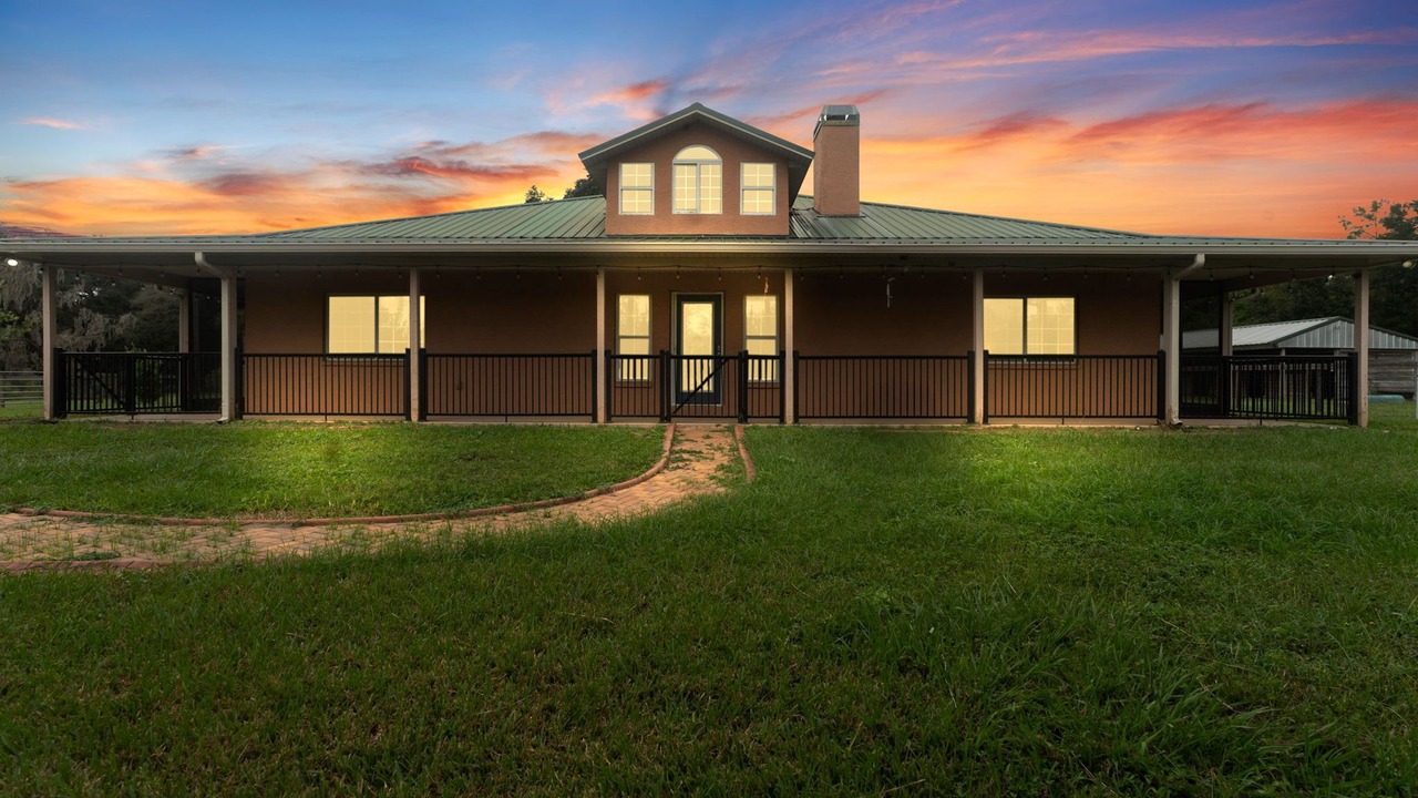 Photo of Outdoor in Wesley Chapel
