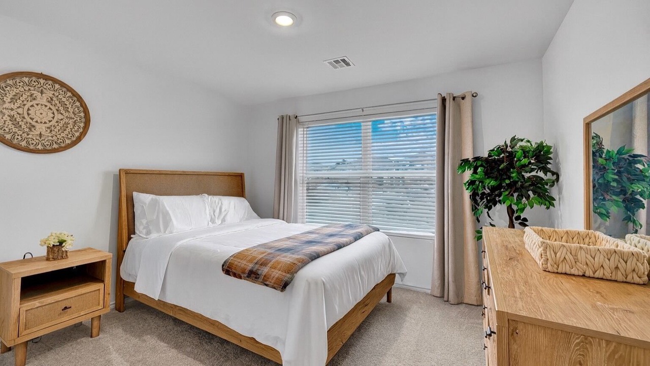 Photo of Bedroom in Edmond