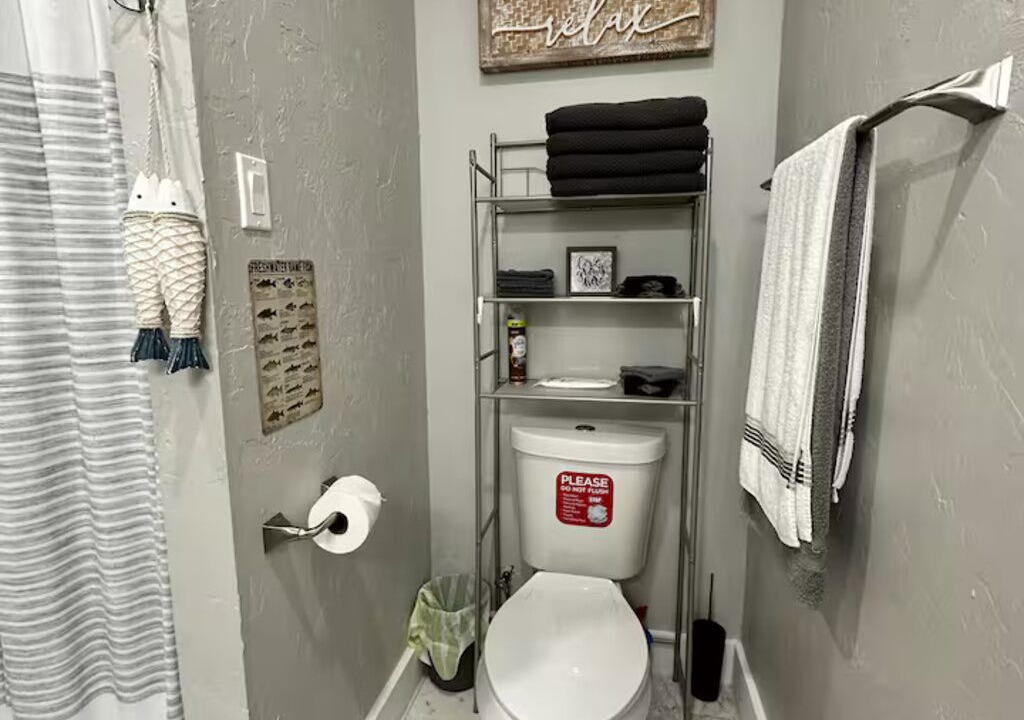 Photo of Bathroom in Smithville