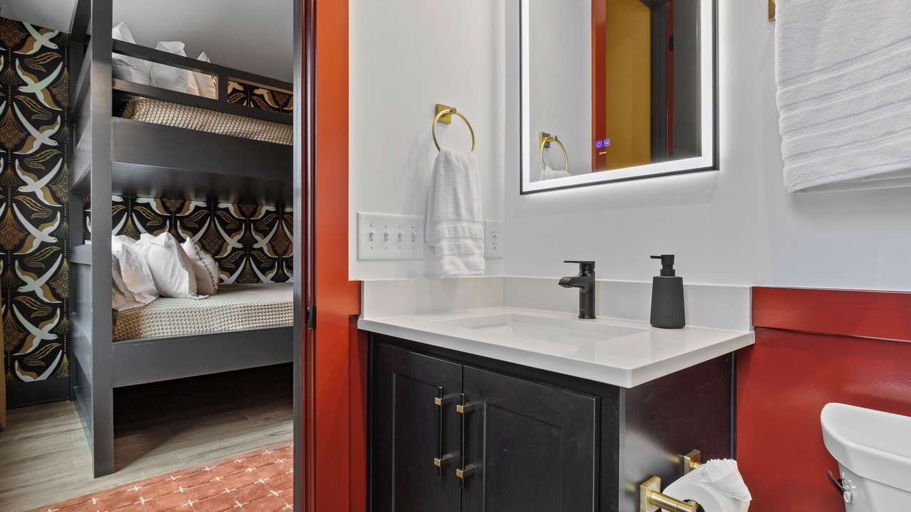 Photo of Bathroom in Edgehill