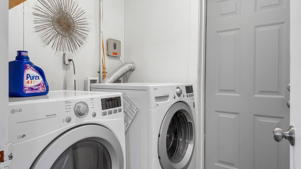 Photo of Others in Kingfield