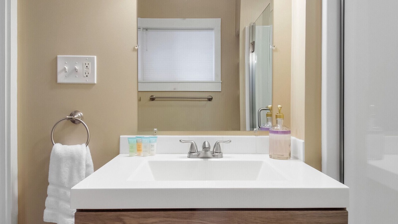 Photo of Bathroom in Kingfield