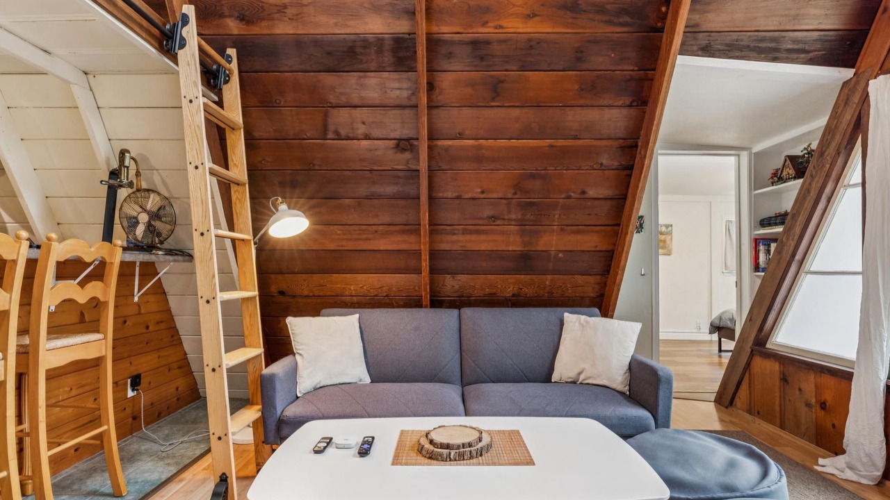 Photo of Livingroom in Glen Ellen