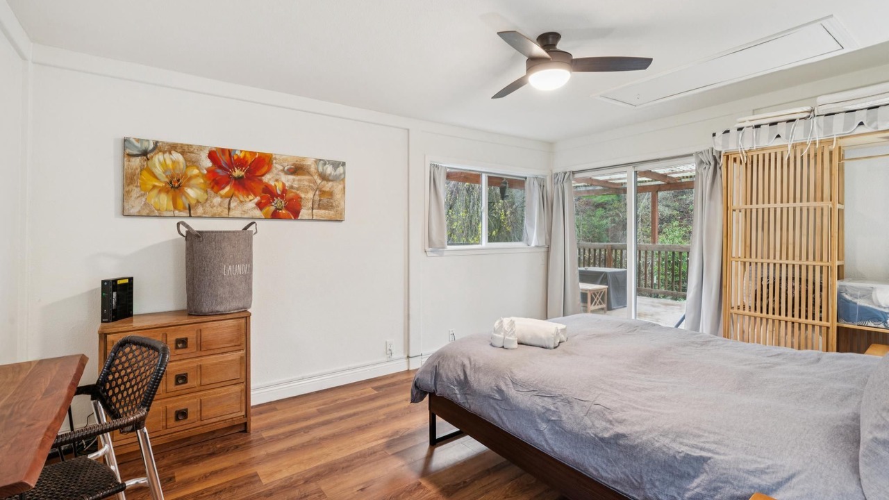 Photo of Bedroom in Glen Ellen