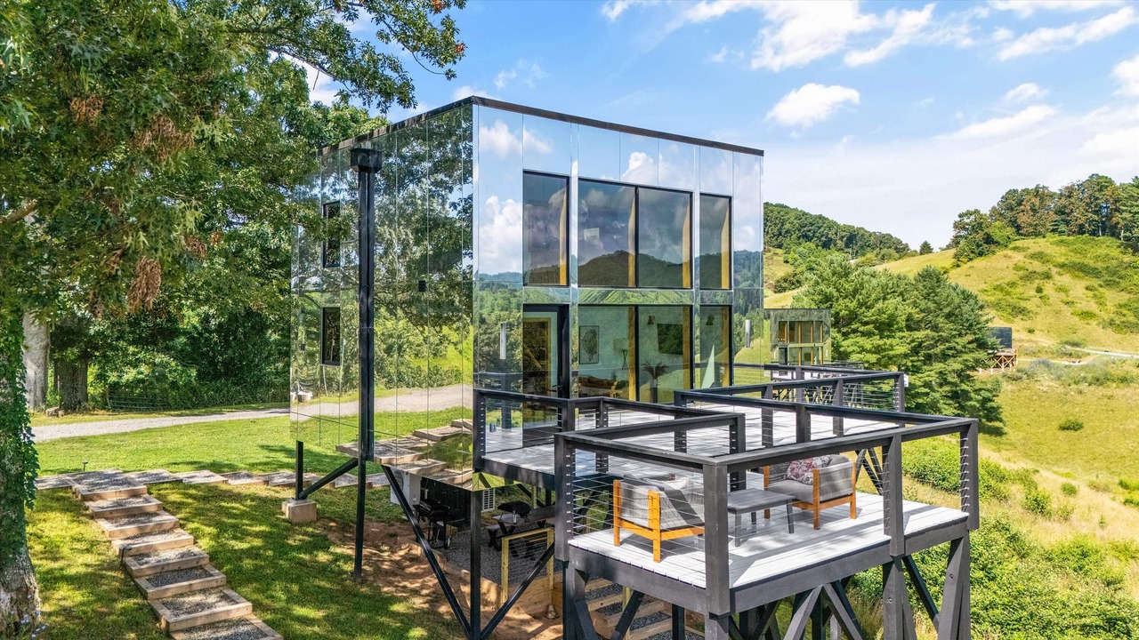 Photo of Outdoor in Marshall