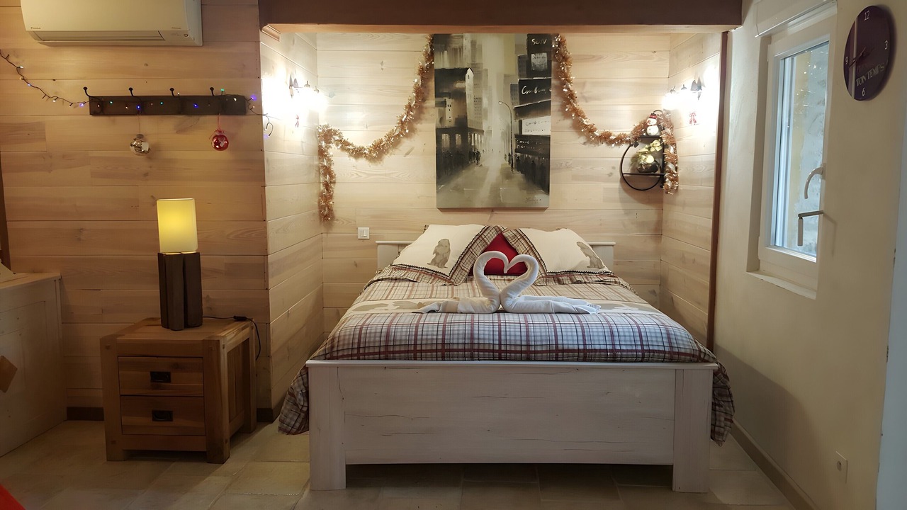 Photo of Bedroom in Vallon-Pont-d'Arc