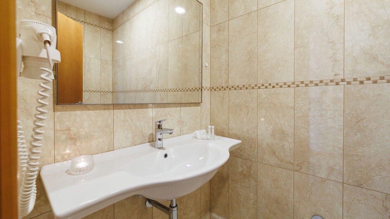 Photo of Bathroom in Vantacici