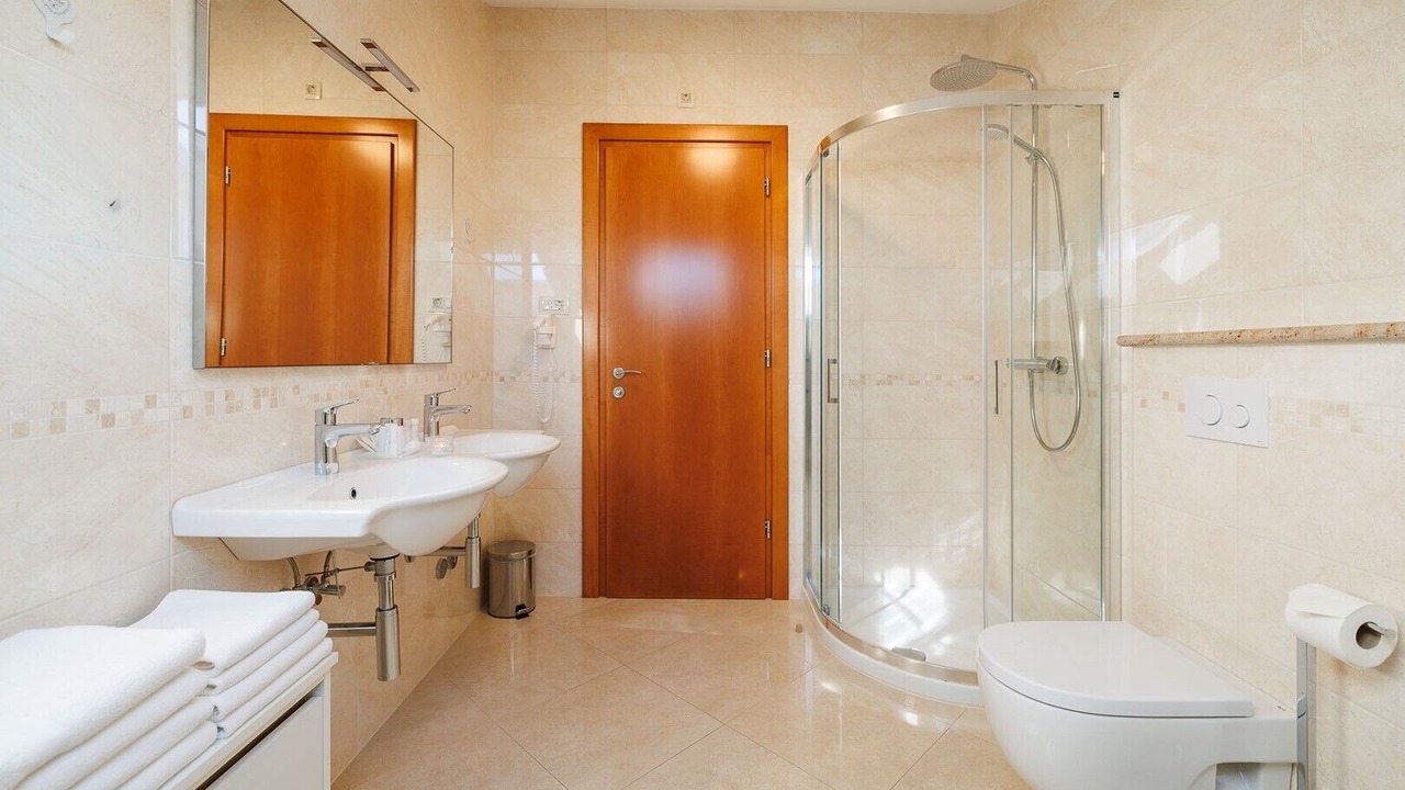 Photo of Bathroom in Vantacici