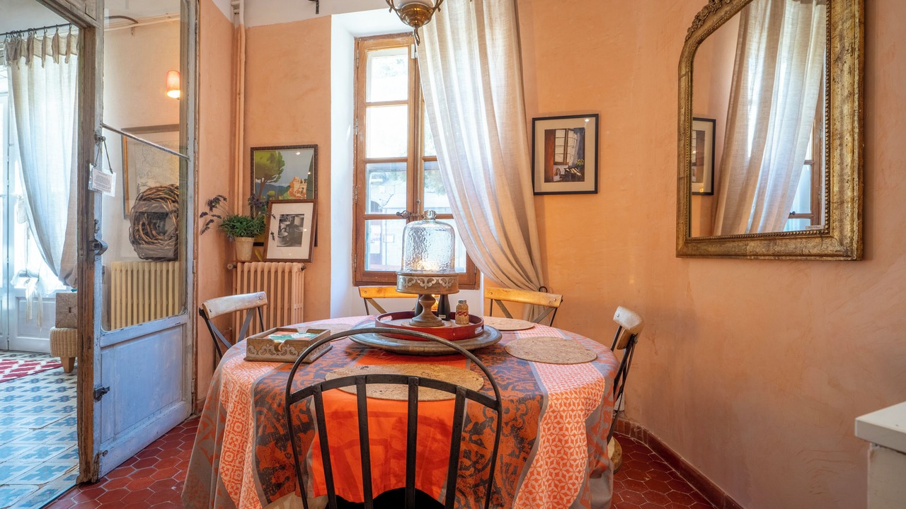 Photo of Others in Ansouis