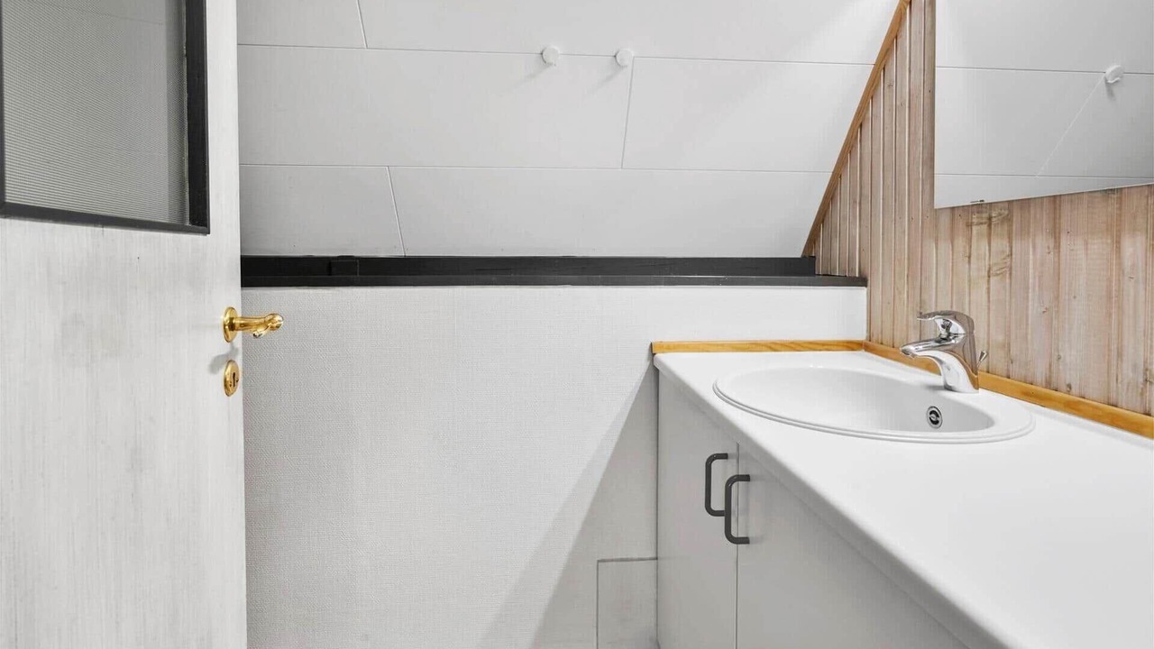 Photo of Bathroom in Trans