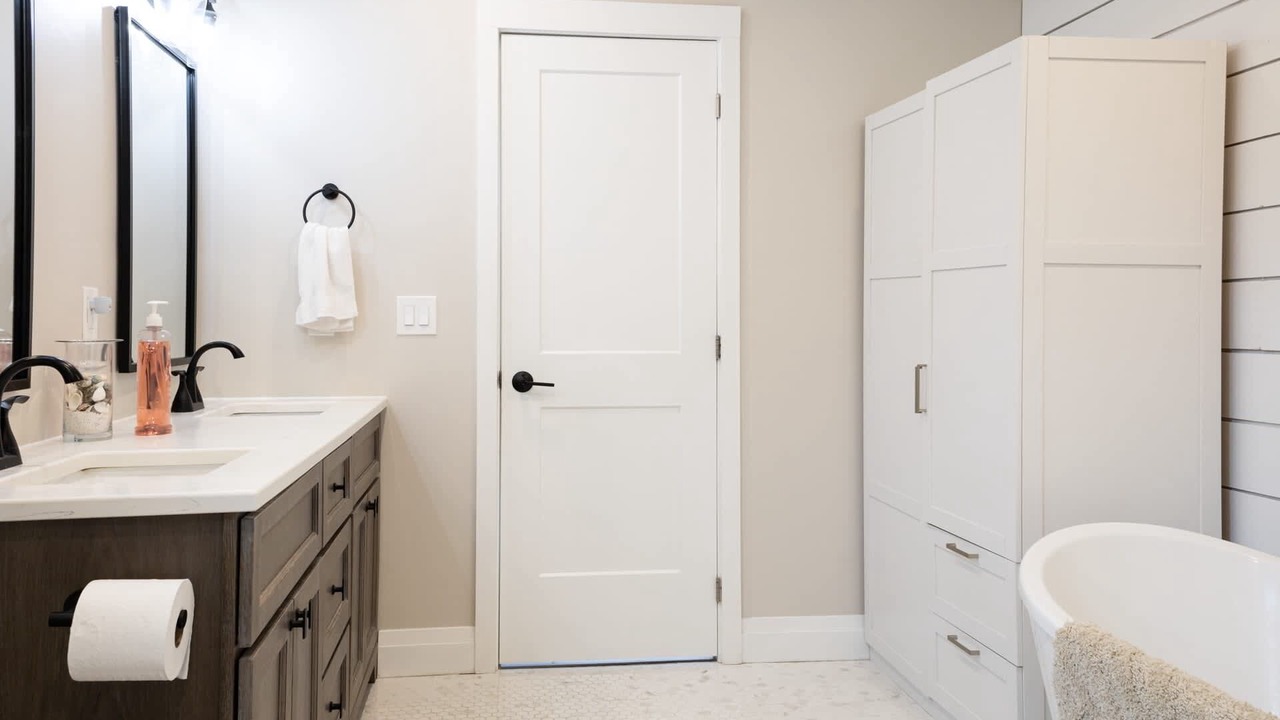 Photo of Bathroom in Coe Hill