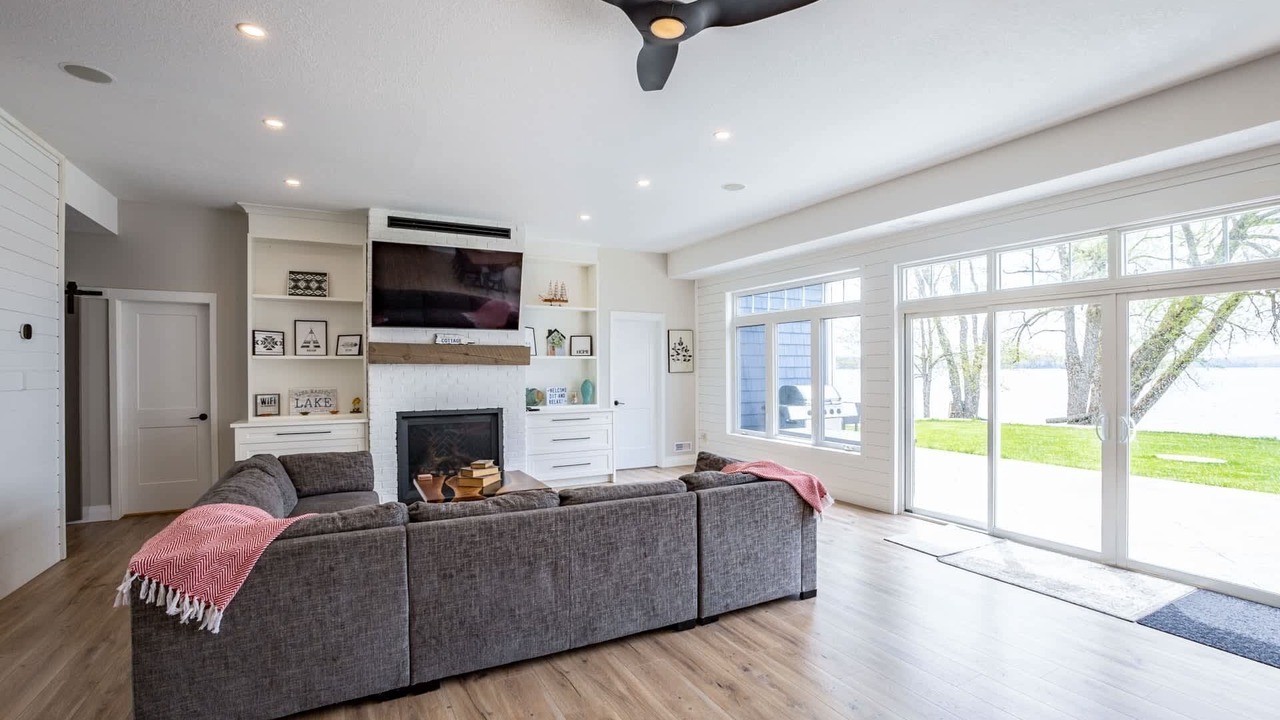 Photo of Livingroom in Coe Hill
