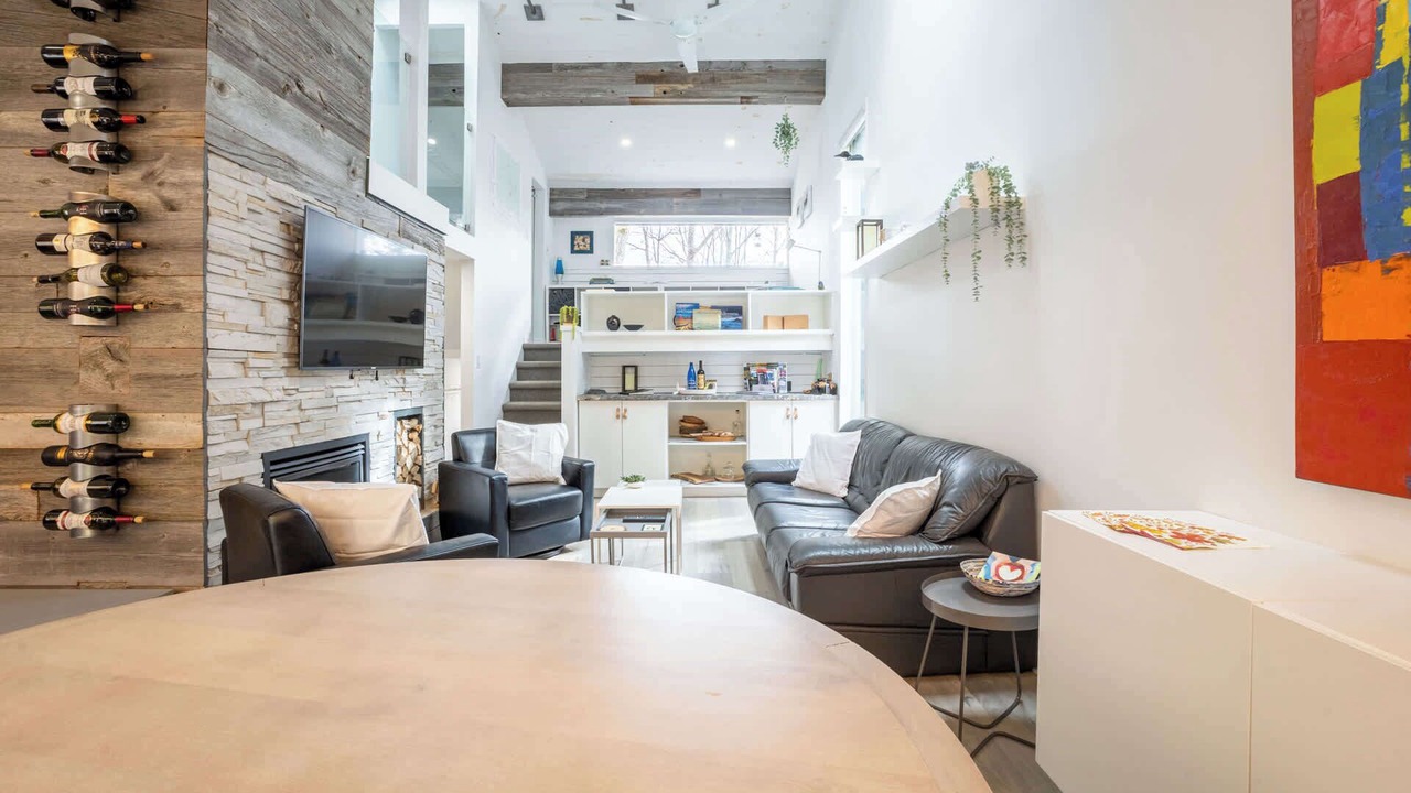 Photo of Livingroom in Huntsville