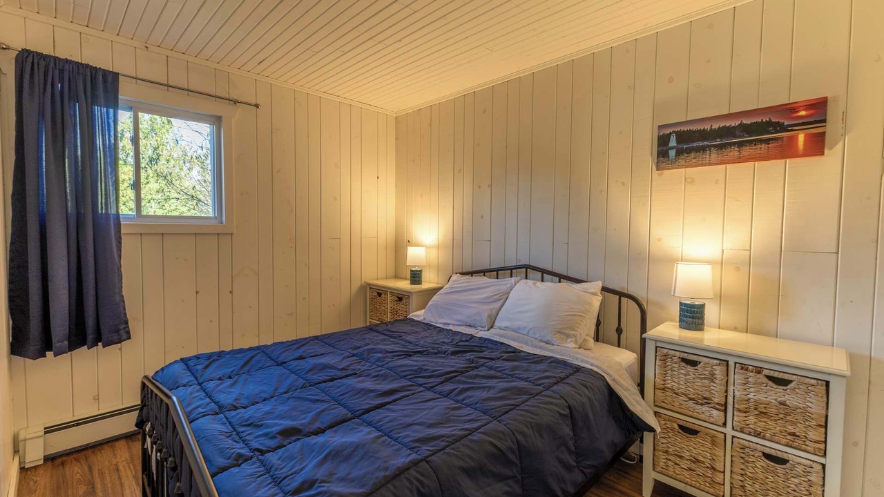 Photo of Bedroom in Tobermory