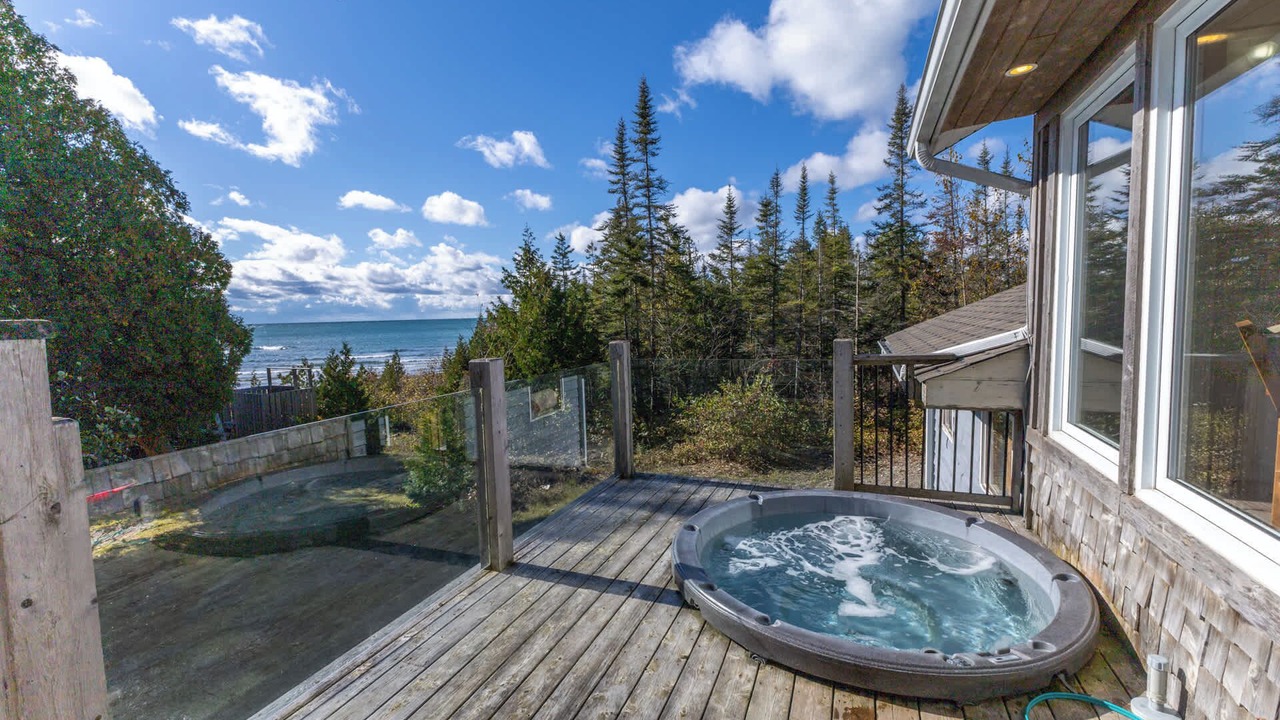 Photo of Patio Balcony in Tobermory