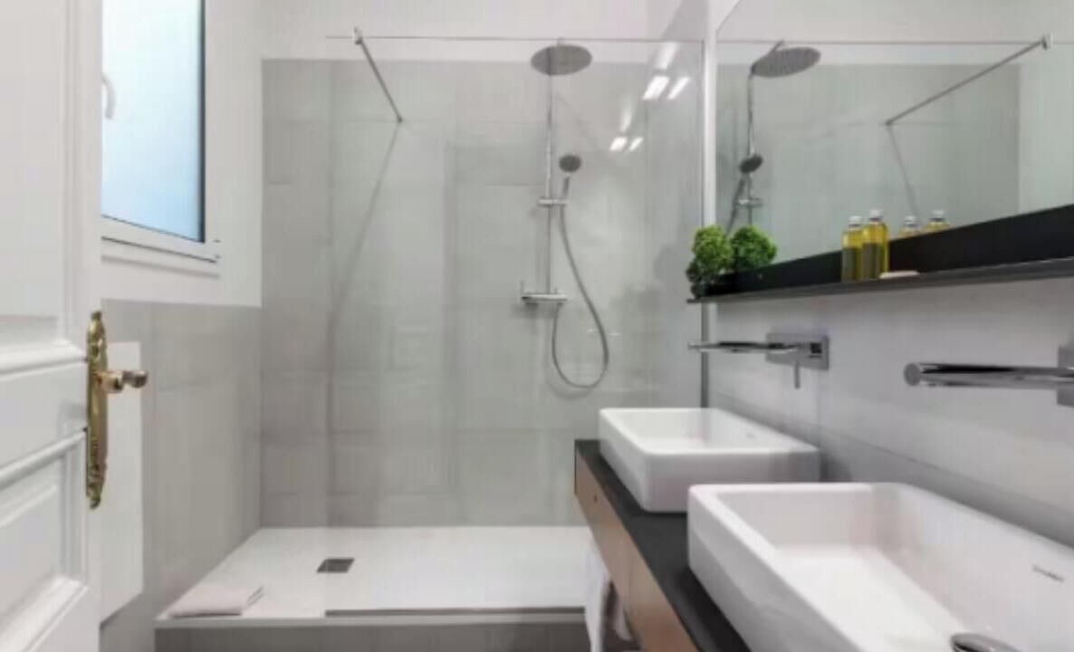 Photo of Bathroom in Dreta de l'Eixample