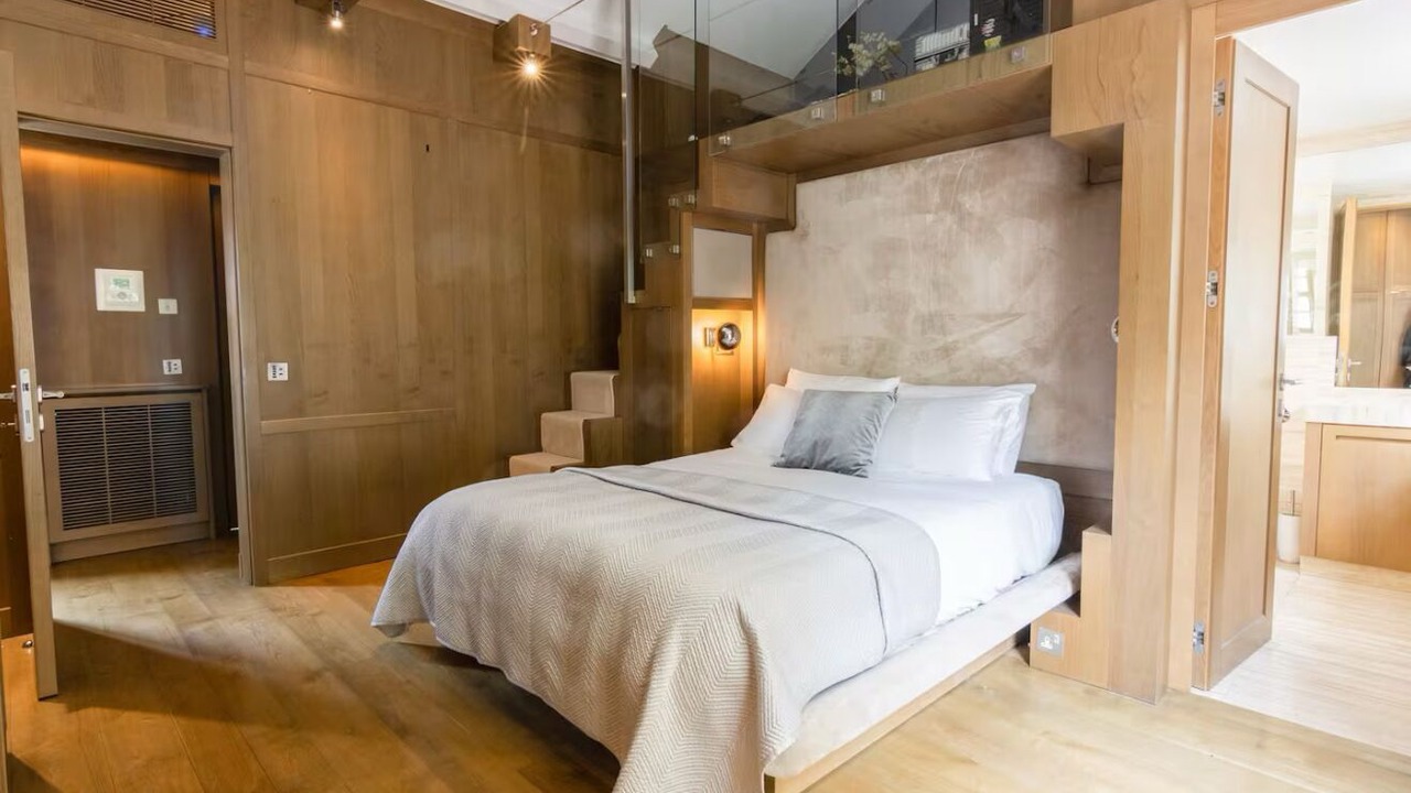 Photo of Bedroom in Mayfair