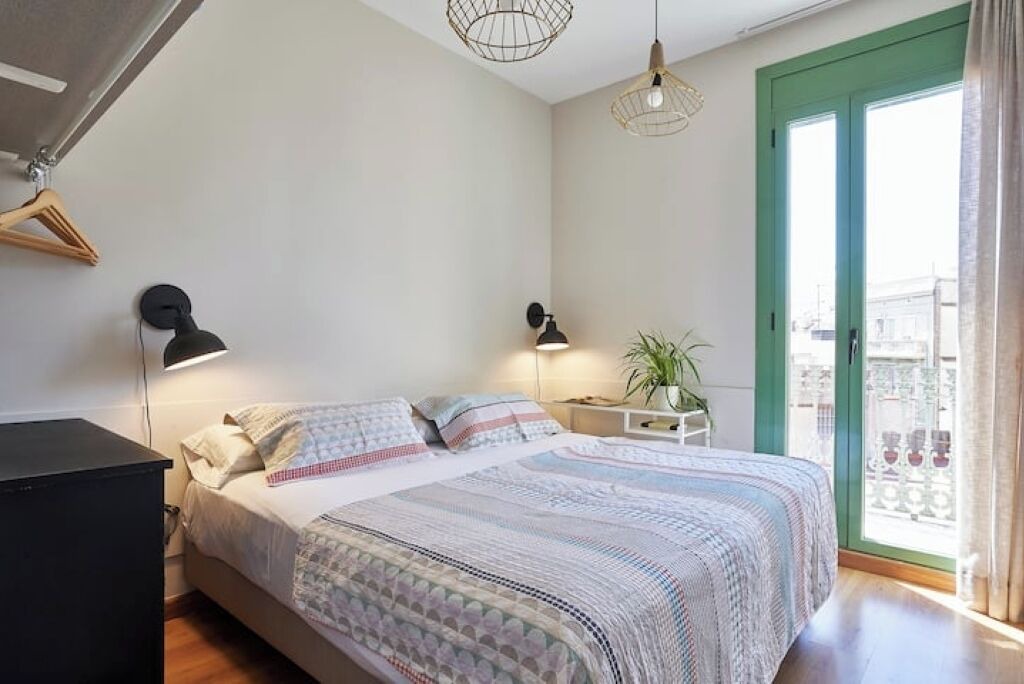 Photo of Bedroom in Sants