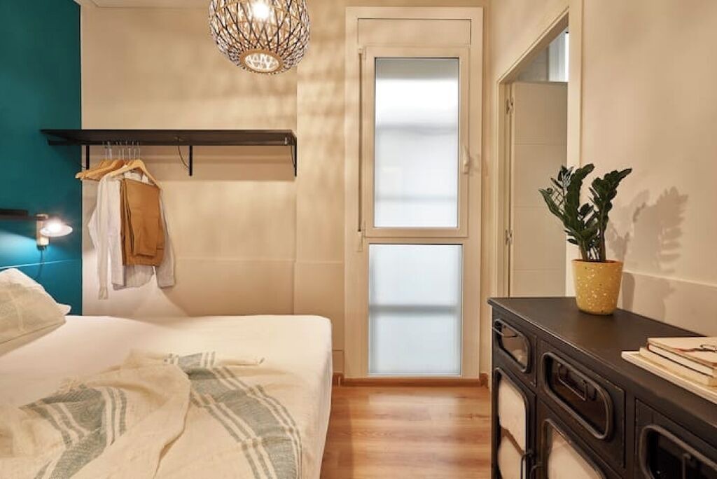 Photo of Bedroom in Sants