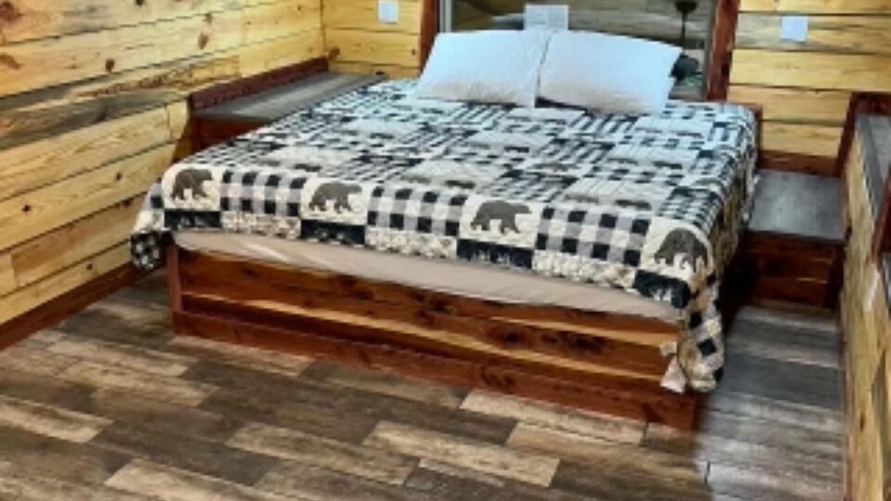 Photo of Bedroom in Board Camp