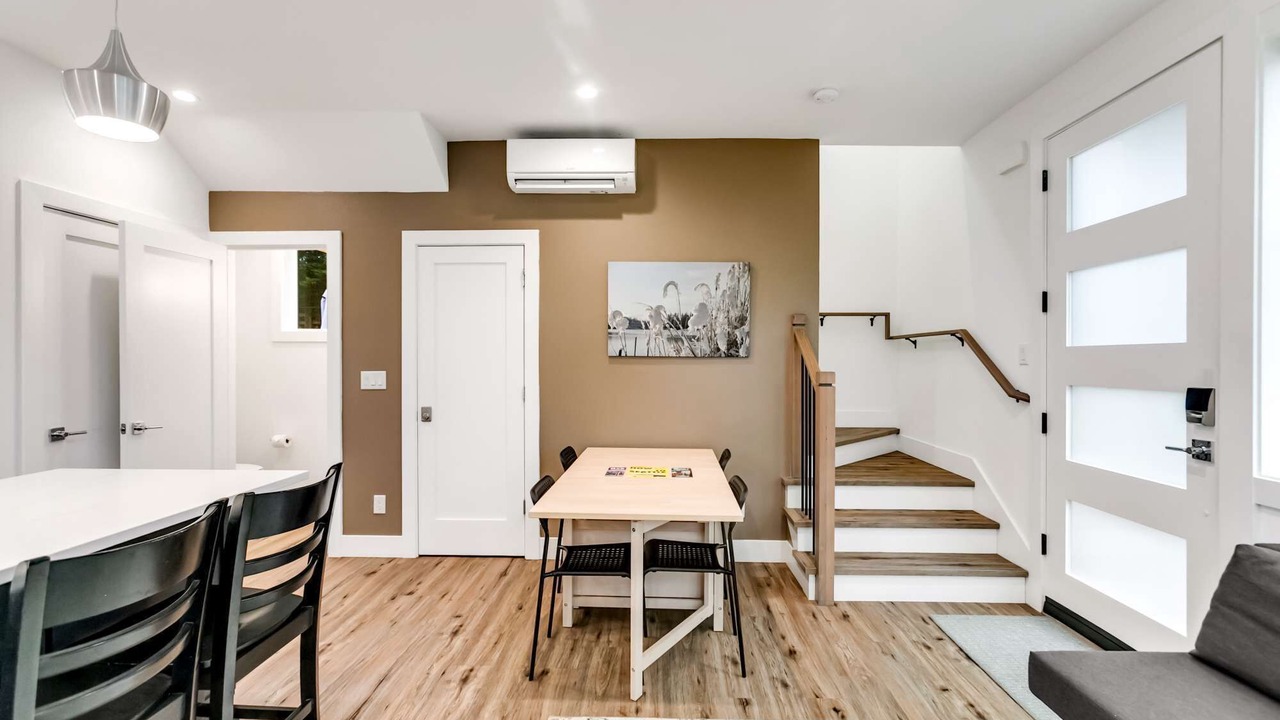 Photo of Others in North Beacon Hill