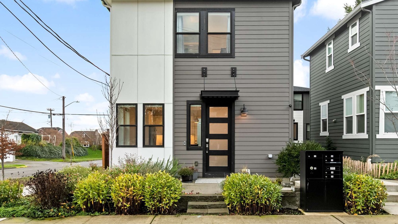 Photo of Outdoor in North Beacon Hill